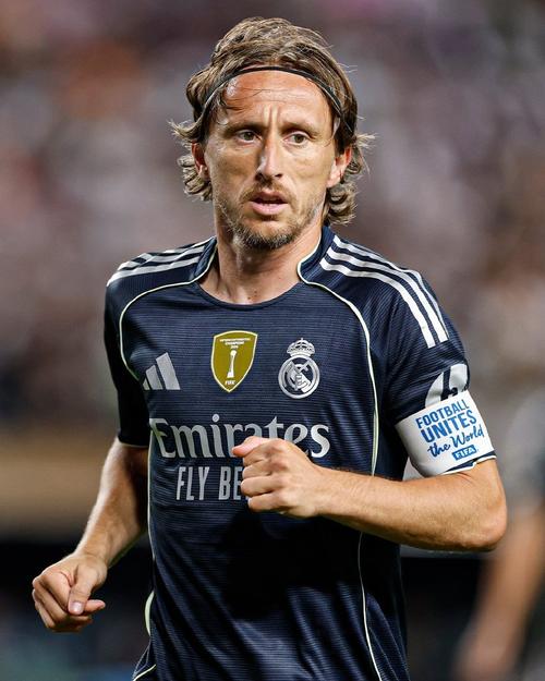 梅西季后赛数据：6场6球7助攻，率迈阿密首夺总冠军